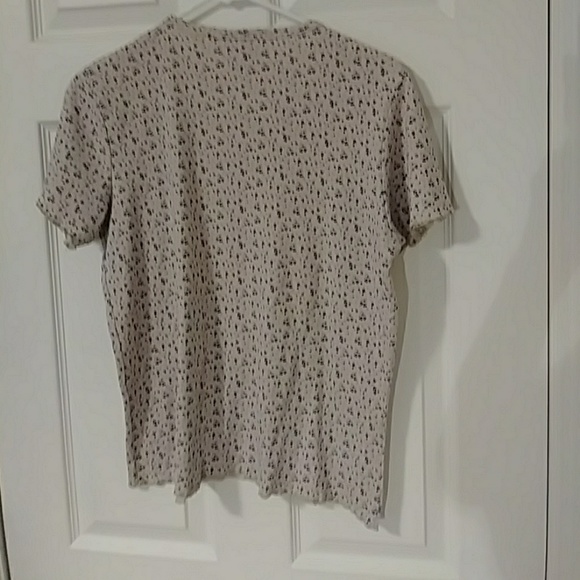 Top - Picture 3 of 6